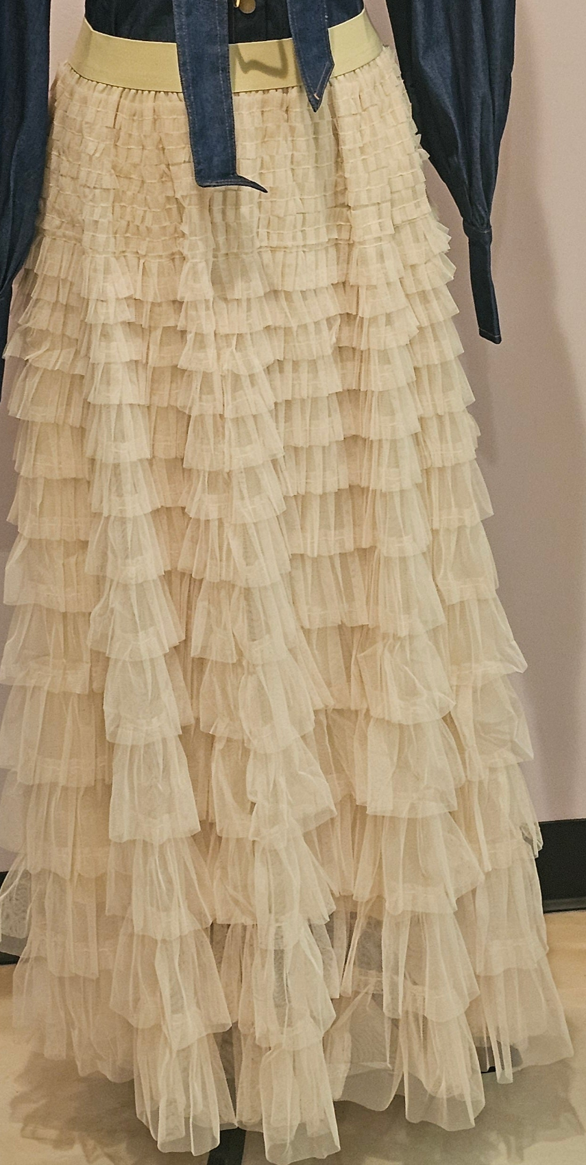 Woman Ruffle Tulle Skirt