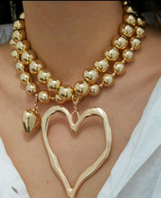 Load image into Gallery viewer, Boho Beaded Necklace with HEART
