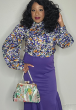 Load image into Gallery viewer, FLOWERS Print Purse
